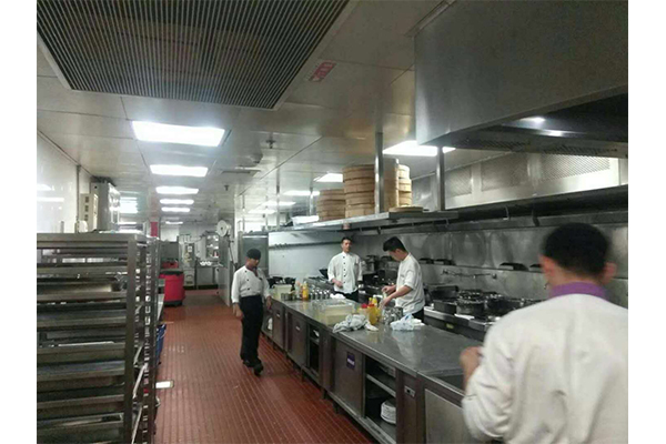 商用厨房设备